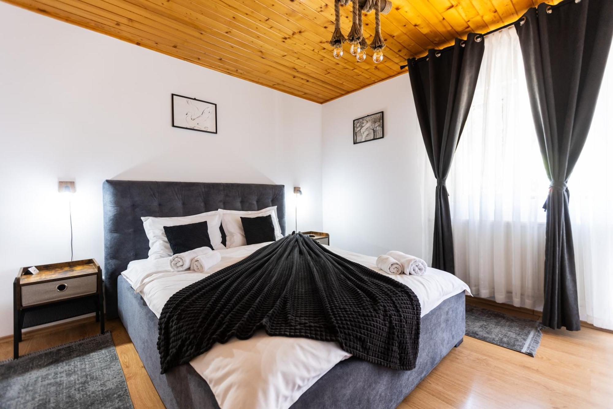 Villa Falco Bianco Buşteni Esterno foto