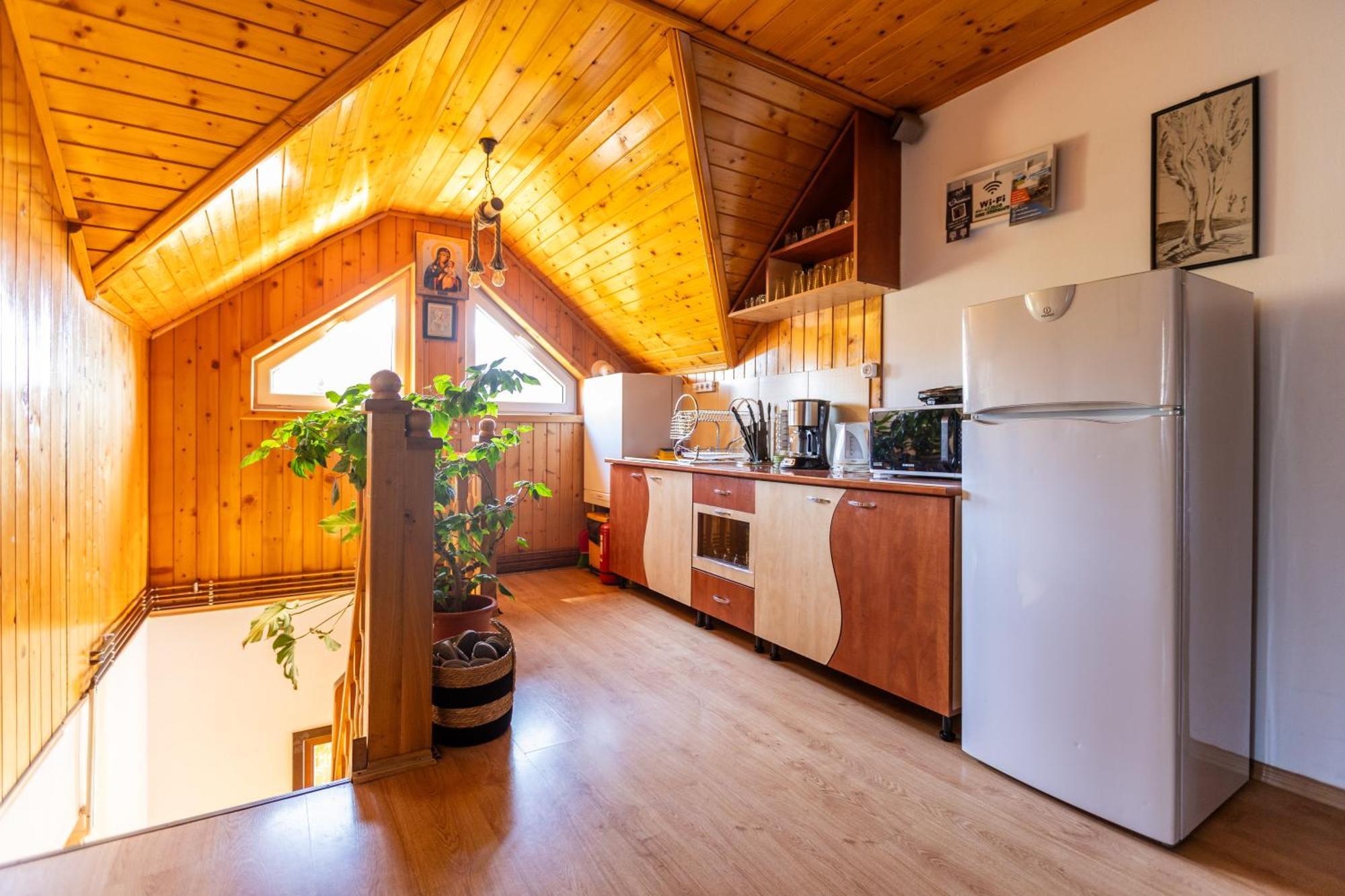 Villa Falco Bianco Buşteni Esterno foto