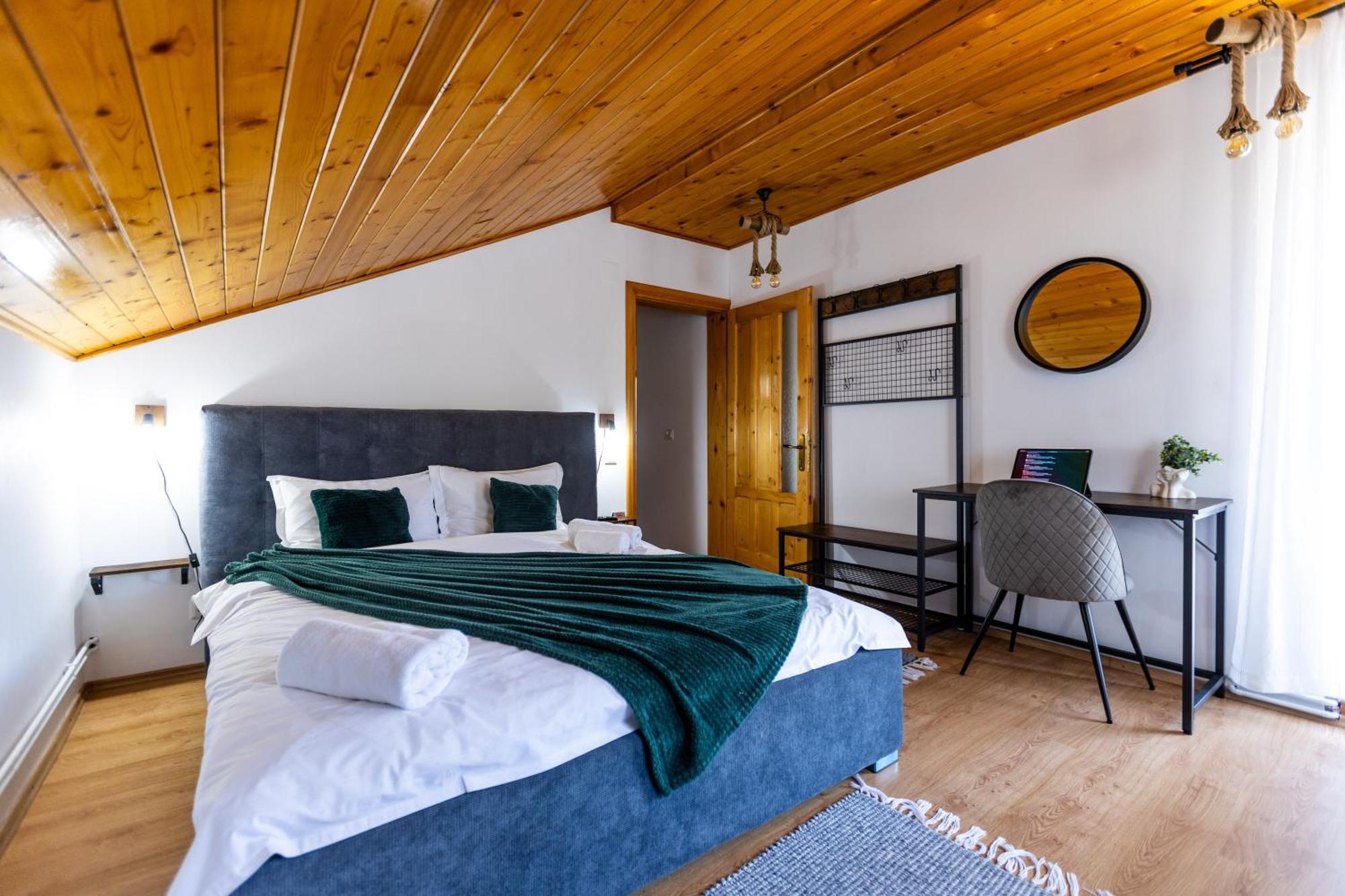 Villa Falco Bianco Buşteni Esterno foto