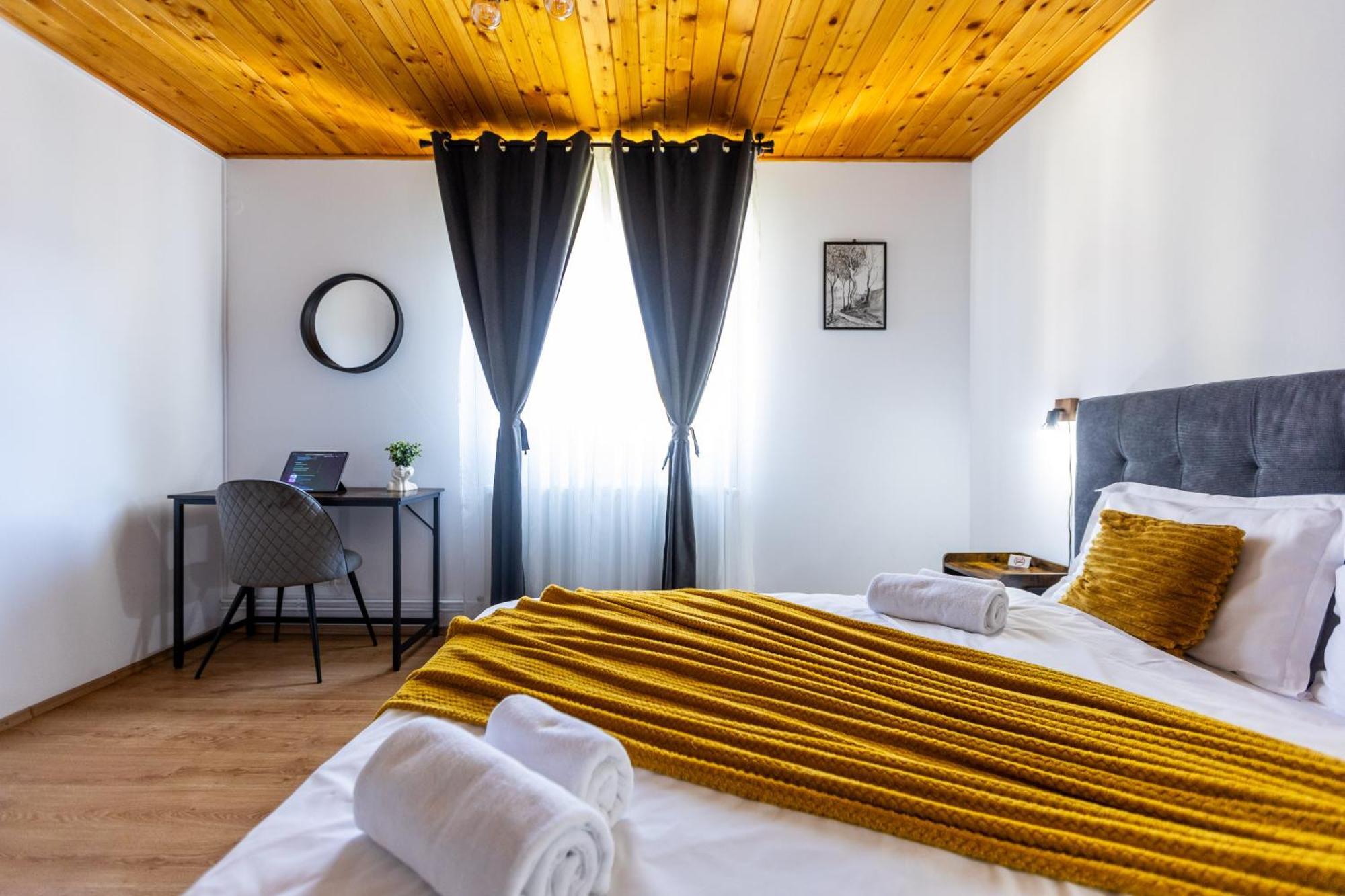 Villa Falco Bianco Buşteni Esterno foto